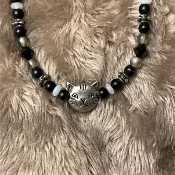 Handmade necklace and earrings set - Picture 2 of 6